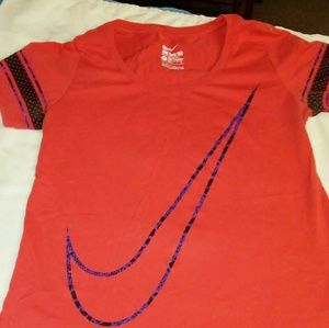 Orange Nike Tee. NWOT